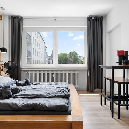 Apartment 4, Direkt Am Bahnhof Aachen Luaran gambar
