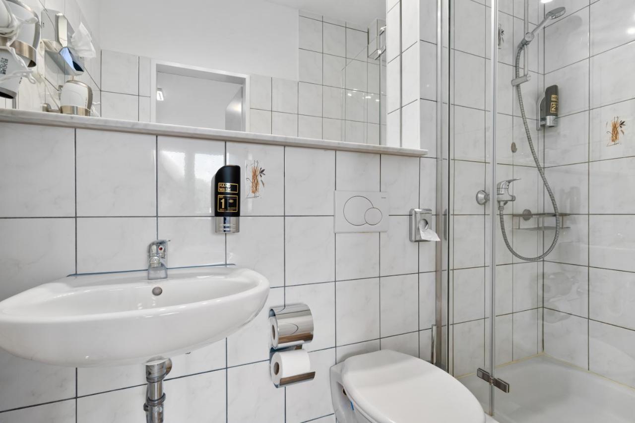 Apartment 4, Direkt Am Bahnhof Aachen Luaran gambar